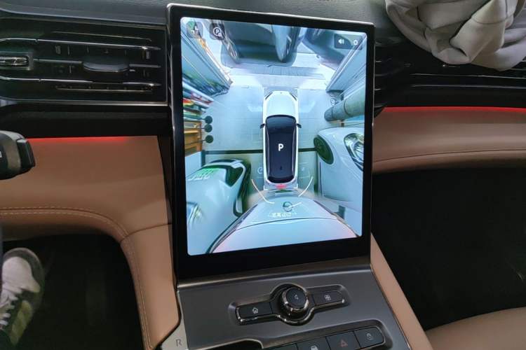 Used Nio ES6 2022 100kWh Sport Edition Audio And AC Panel
