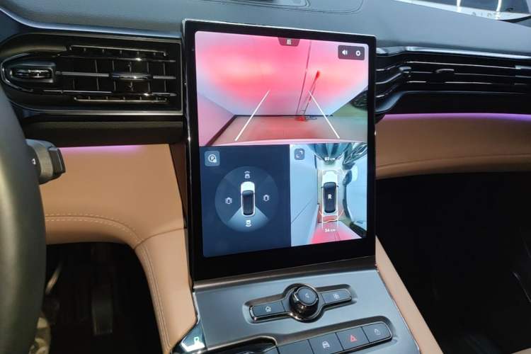 Used Nio ES6 2022 100kWh Sport Edition Audio And AC Panel