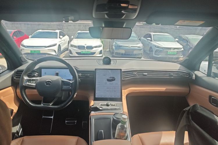 Used Nio ES6 2022 75 kWh Sport Edition Center Console