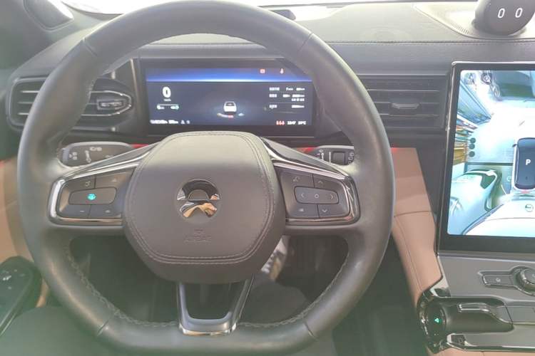 Used Nio ES6 2022 100kWh Sport Edition Center Console