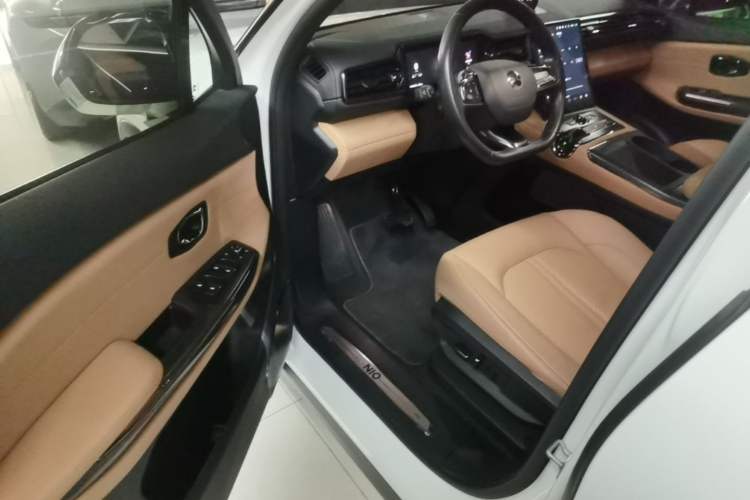 Used Nio ES6 2022 75 kWh Sport Edition Driver Seat