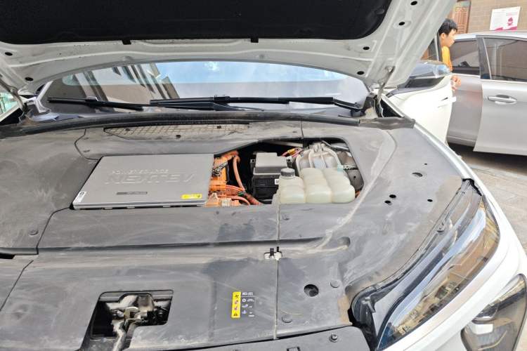 Used Nio ES6 2022 100kWh Performance Version Engine Bay Left