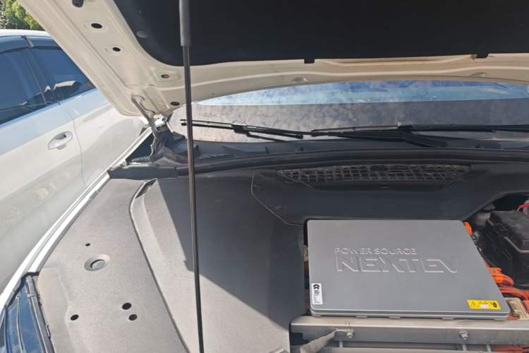 Used Nio ES6 2022 75 kWh Sport Edition Engine Bay Right