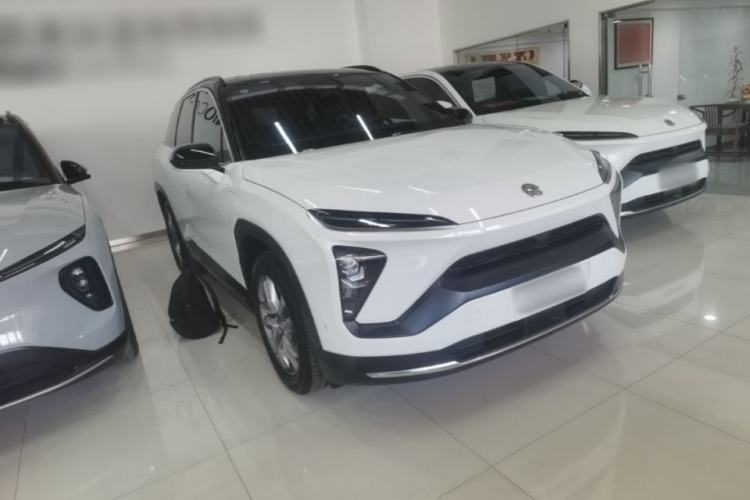Used Nio ES6 2022 75 kWh Performance Version Front Right 45 Deg