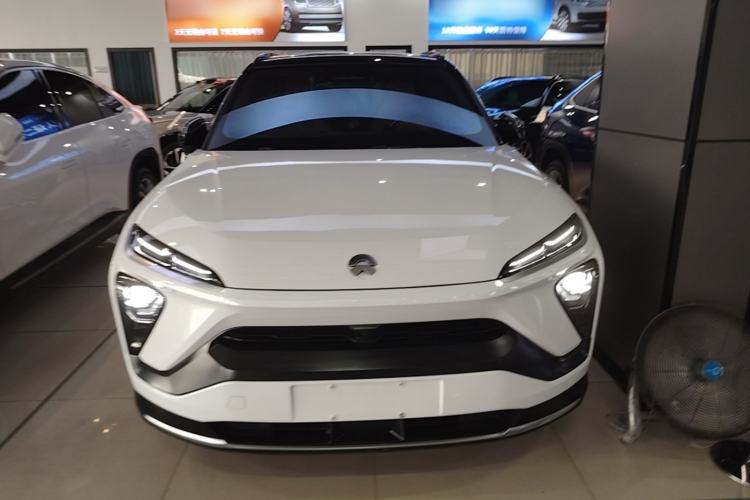 Used Nio ES6 2022 75 kWh Sport Edition Front