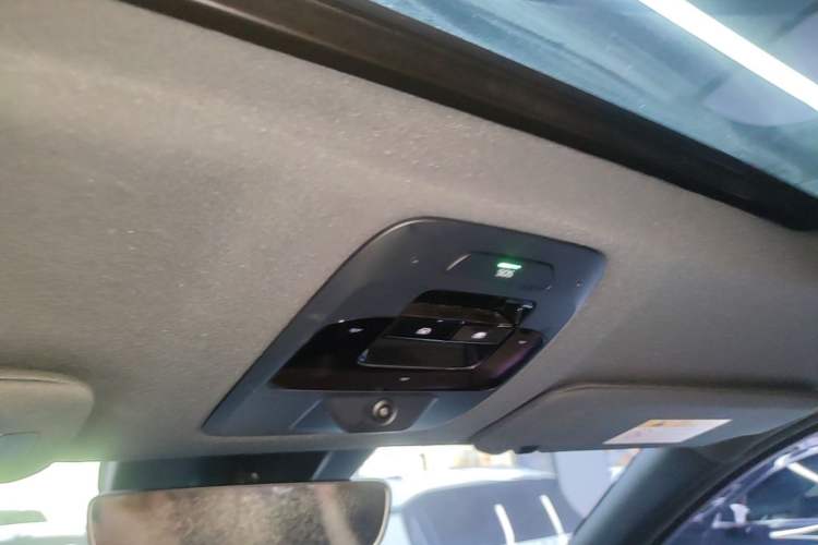 Used Nio ES6 2022 100kWh Sport Edition Headliner