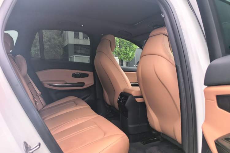 Used Nio ES6 2022 75 kWh Sport Edition Interior 6