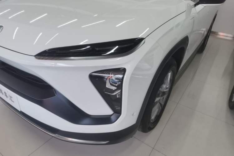 Used Nio ES6 2022 75 kWh Performance Version Left Front Headlight