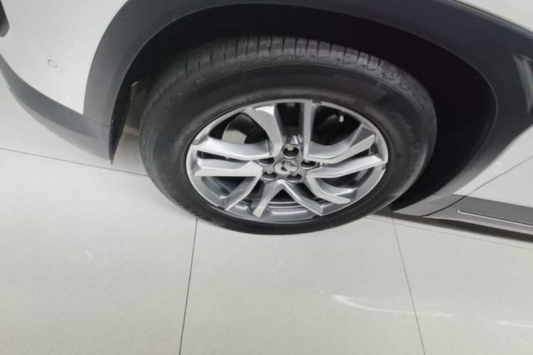Used Nio ES6 2022 75 kWh Sport Edition Left Front Wheel Hub