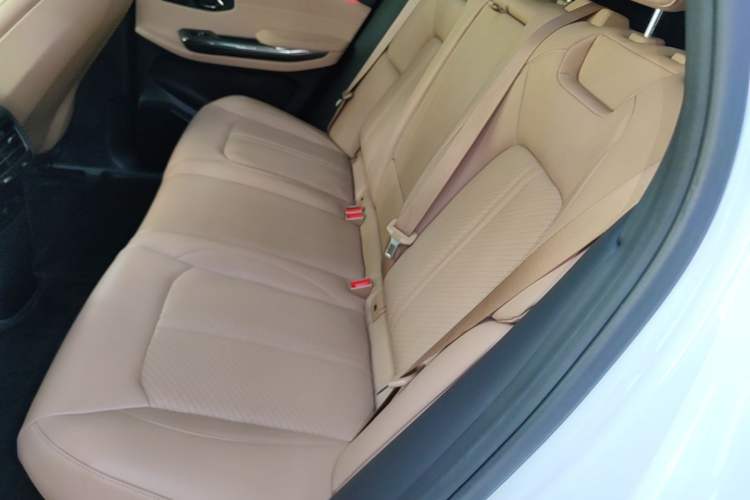 Used Nio ES6 2022 100kWh Sport Edition Left Rear Seat