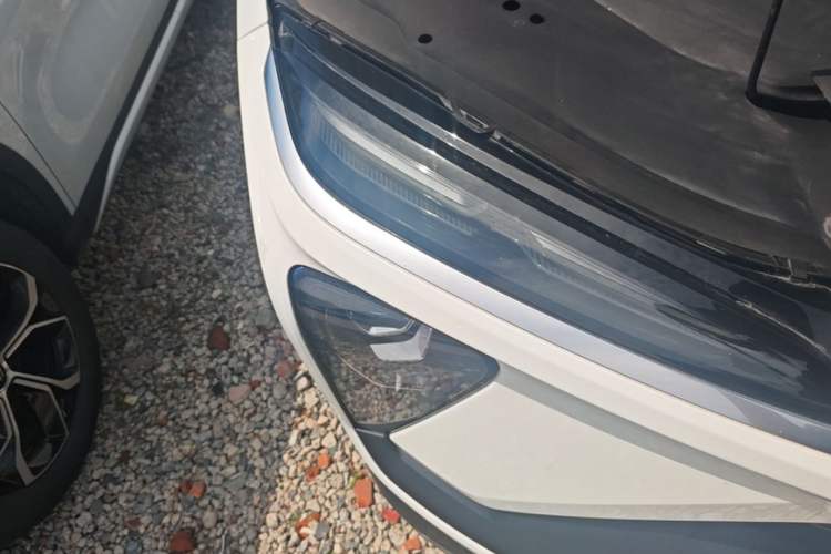 Used Nio ES6 2022 75 kWh Sport Edition Right Front Headlight