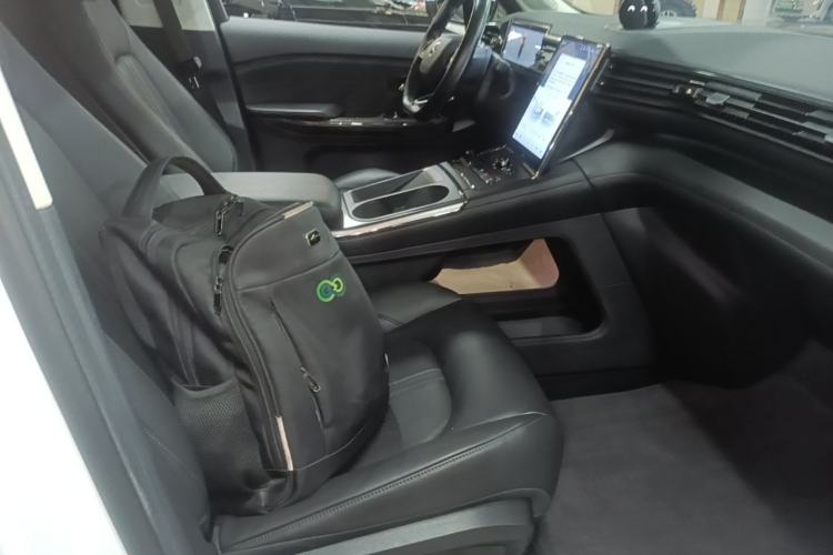 Used Nio ES6 2022 75 kWh Sport Edition Right Front Seat