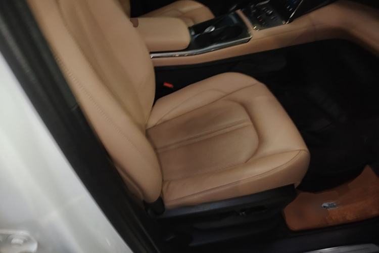 Used Nio ES6 2022 75 kWh Sport Edition Right Front Seat