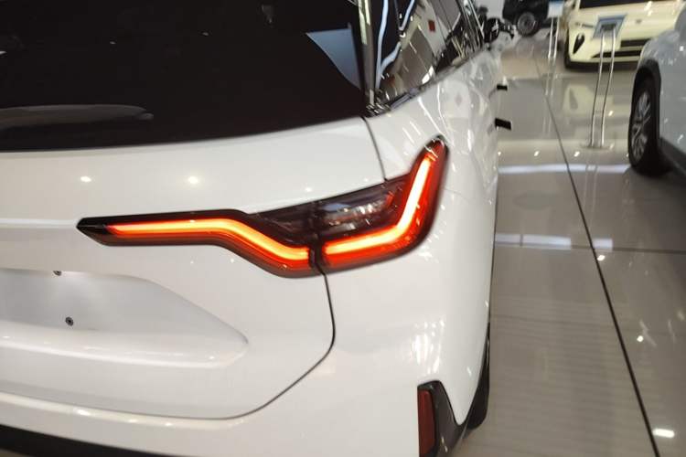 Used Nio ES6 2022 75 kWh Sport Edition Right Rear Taillight