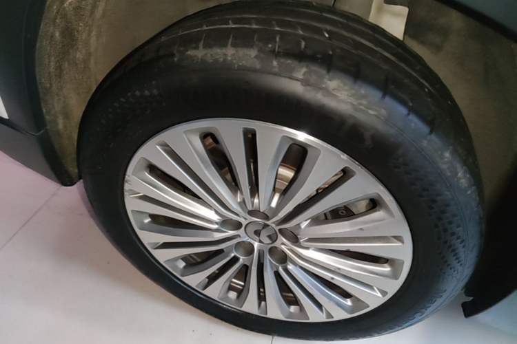 Used Nio ES6 2022 100kWh Sport Edition Right Rear Wheel Hub