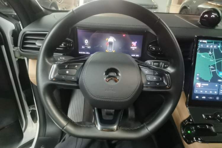 Used Nio ES6 2022 75 kWh Sport Edition Steering Wheel