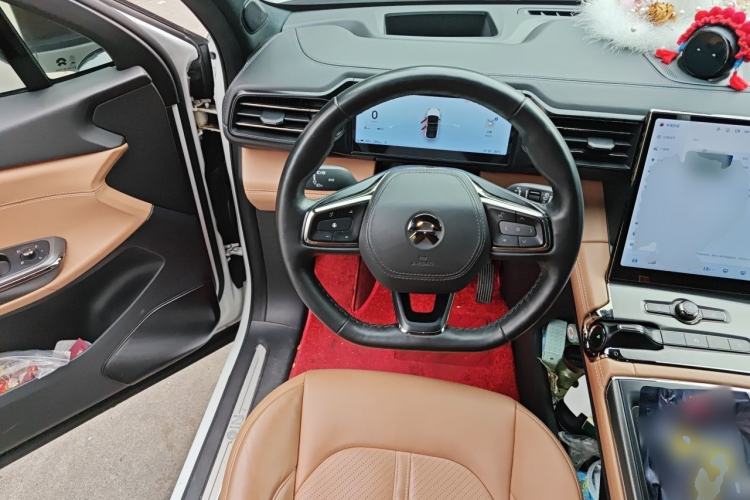 Used Nio ES6 2022 75 kWh Sport Edition Steering Wheel