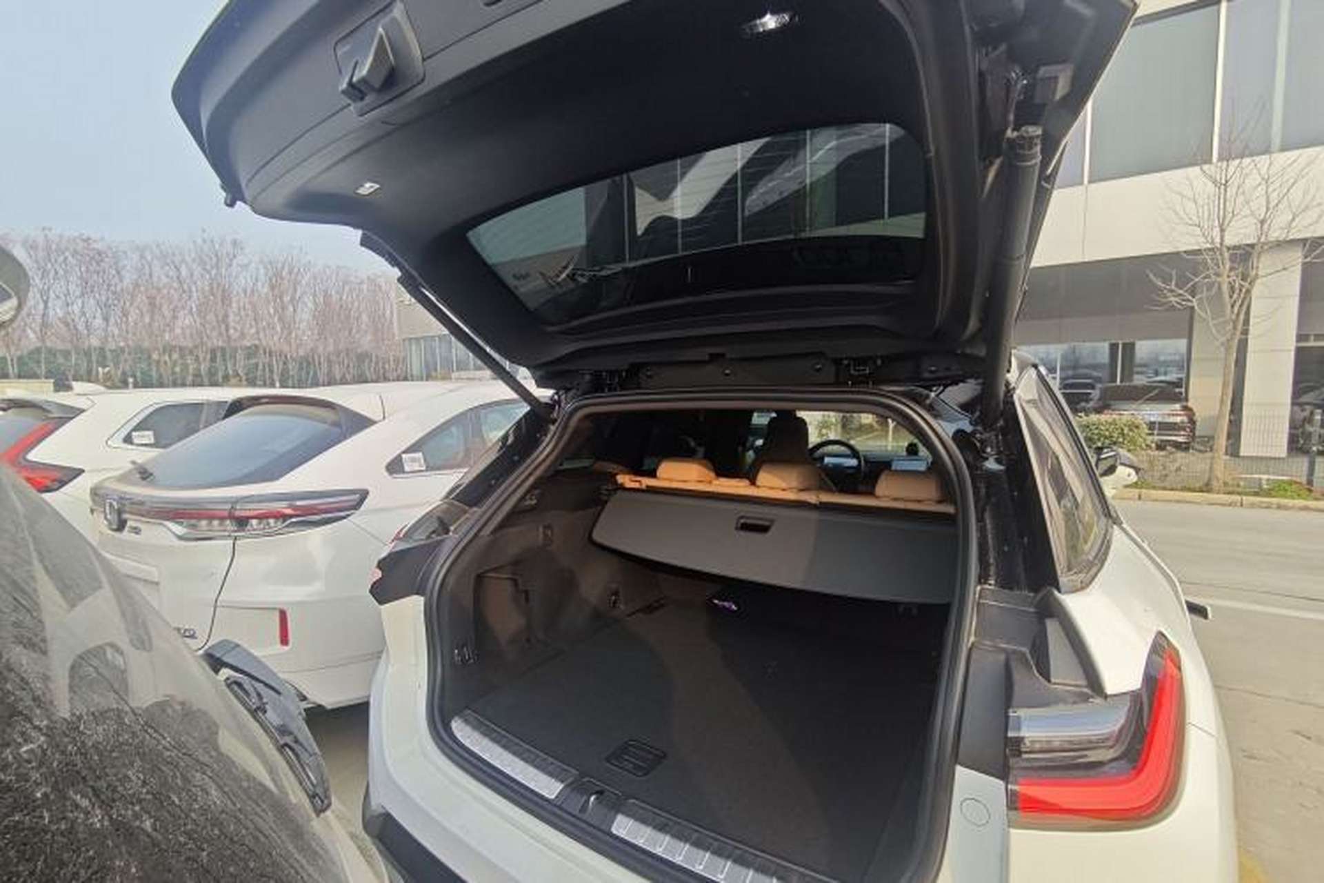 Used Nio ES6 2022 100kWh Sport Edition Trunk