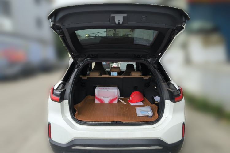 Used Nio ES6 2022 100kWh Signature Edition Trunk