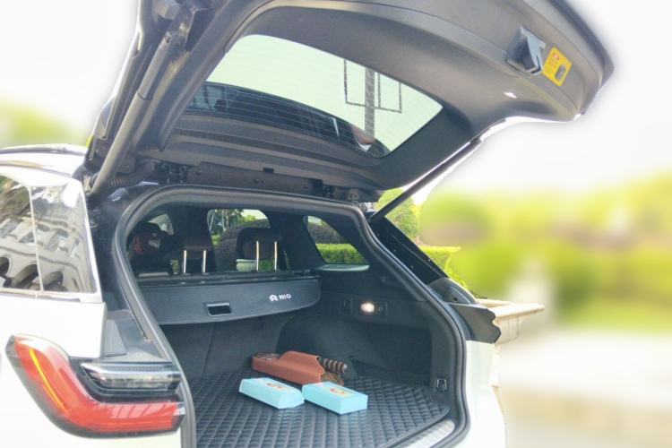 Used Nio ES6 2022 75 kWh Sport Edition Trunk