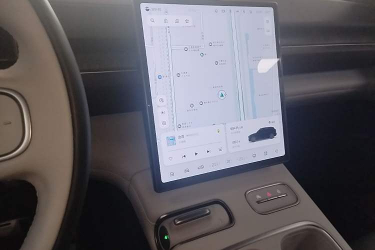 Used Nio ES6 2023 75 kWh Audio And AC Panel