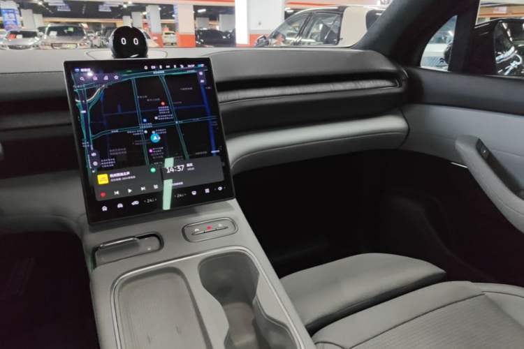 Used Nio ES6 2023 75 kWh Audio And AC Panel
