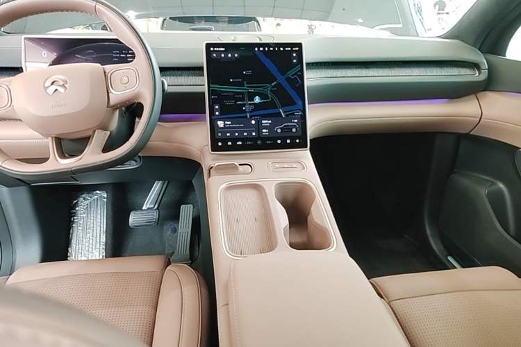 Used Nio ES6 2023 75 kWh Audio And AC Panel
