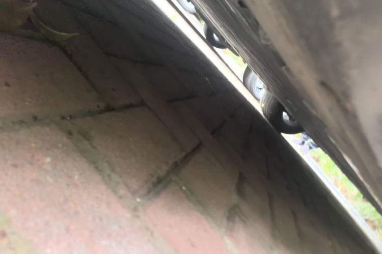 Used Nio ES6 2023 75 kWh Chassis Front Left