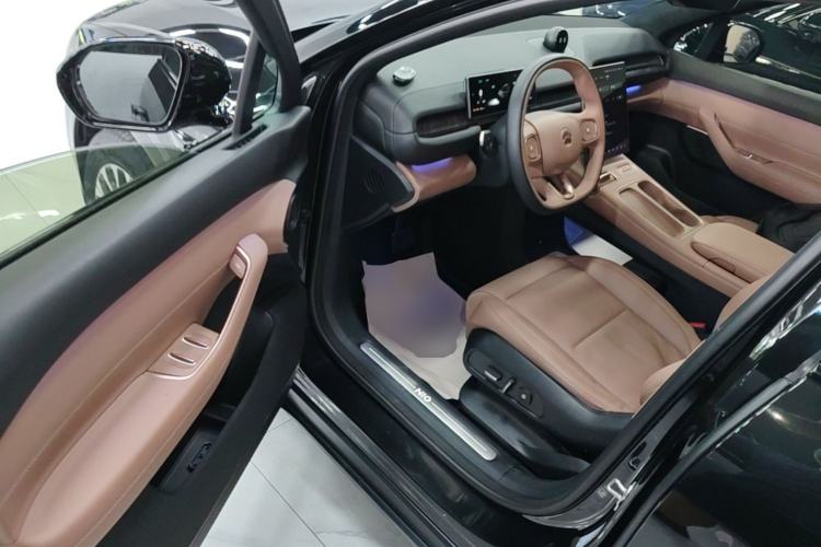 Used Nio ES6 2023 75 kWh Driver Seat