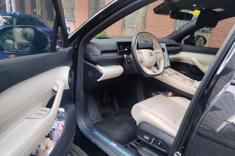Used Nio ES6 2023 75 kWh Driver Seat