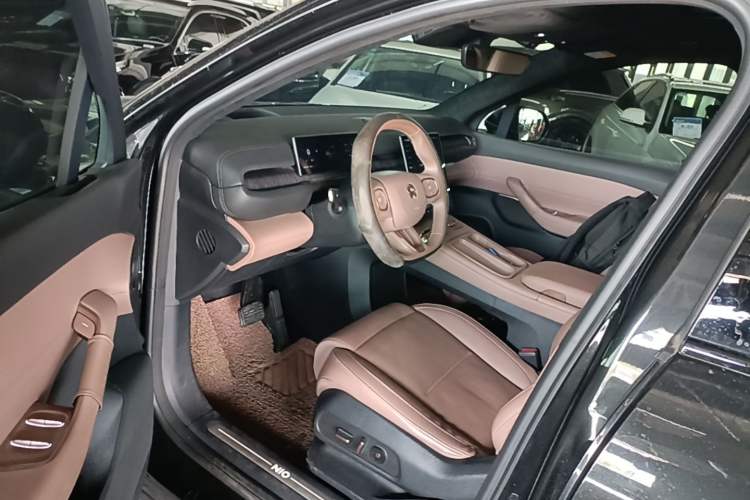 Used Nio ES6 2023 75 kWh Driver Seat