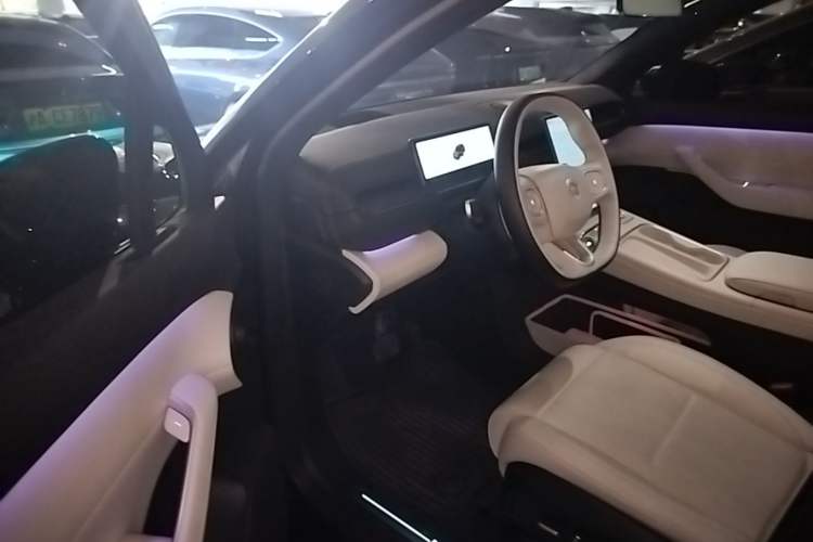 Used Nio ES6 2023 75 kWh Driver Seat