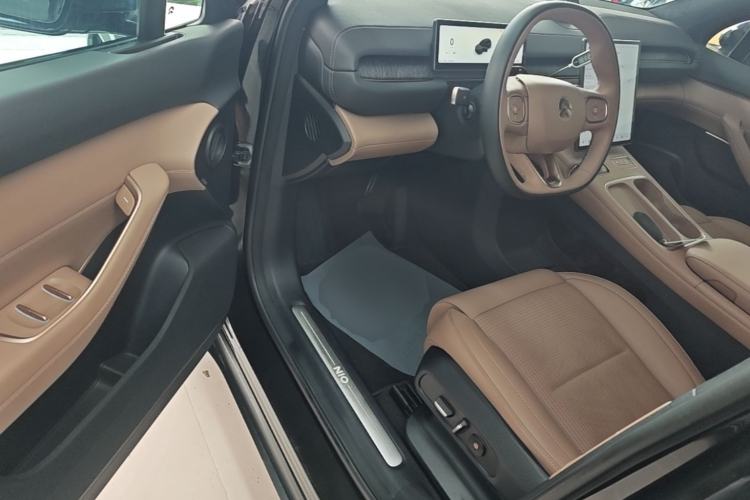 Used Nio ES6 2023 75 kWh Driver Seat