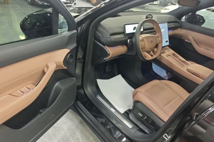 Used Nio ES6 2023 75 kWh Driver Seat