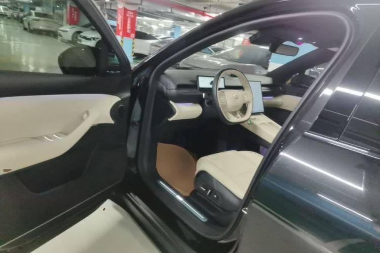 Used Nio ES6 2023 75 kWh Driver Seat