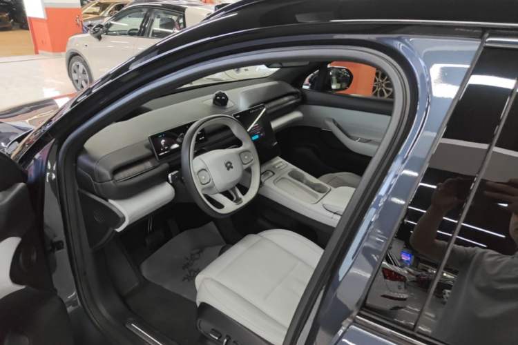 Used Nio ES6 2023 75 kWh Driver Seat