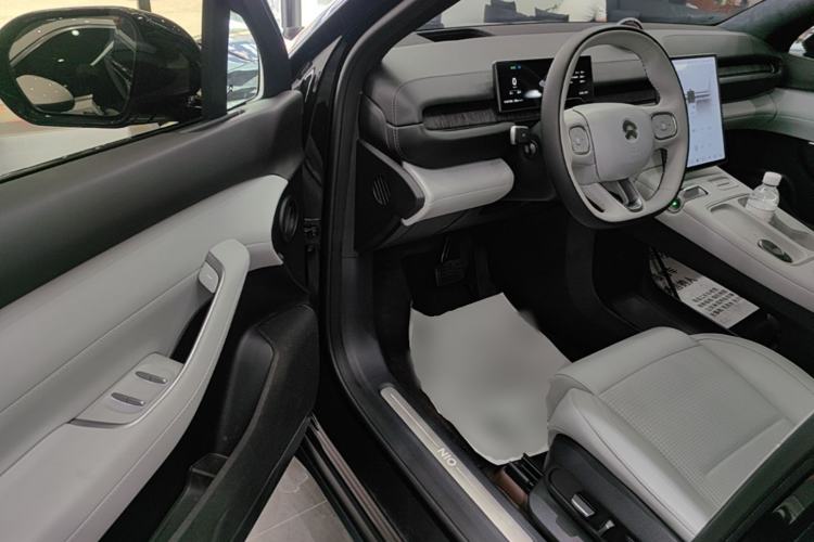 Used Nio ES6 2023 75 kWh Driver Seat