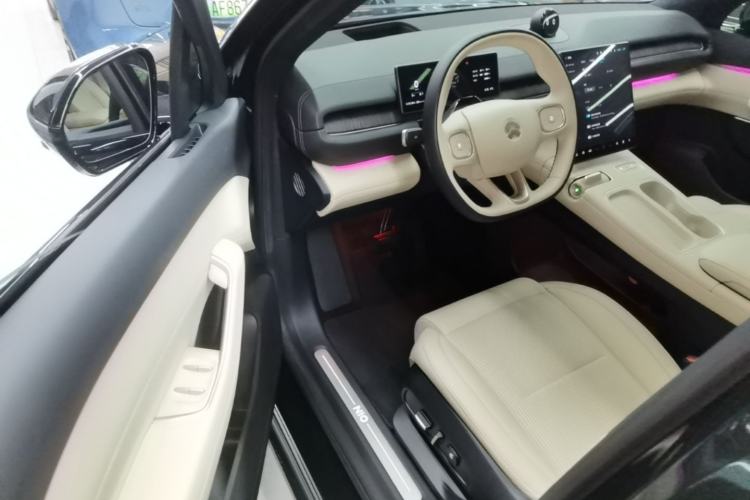 Used Nio ES6 2023 75 kWh Driver Seat