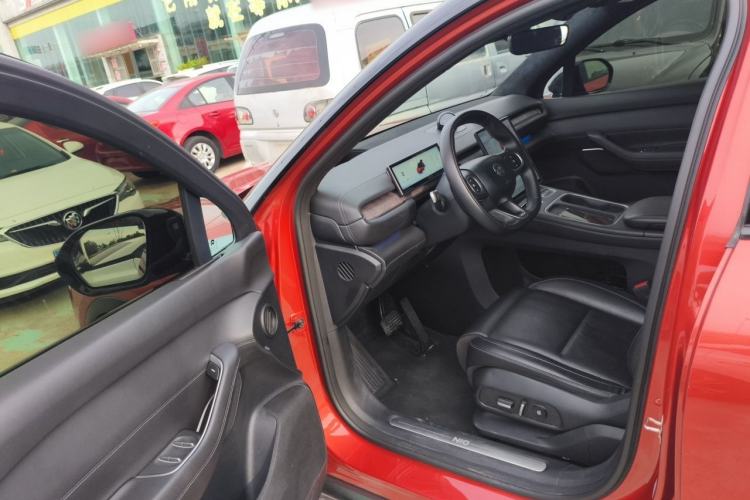 Used Nio ES6 2023 75 kWh Driver Seat