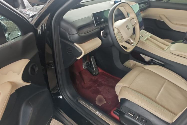 Used Nio ES6 2023 75 kWh Driver Seat