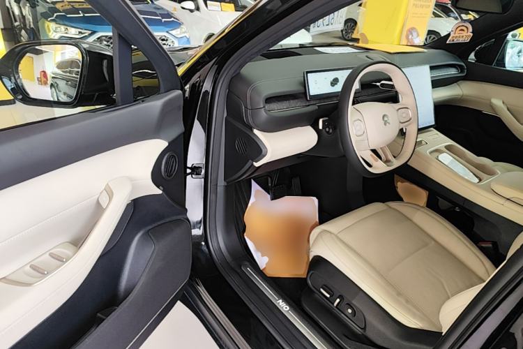 Used Nio ES6 2023 75 kWh Driver Seat