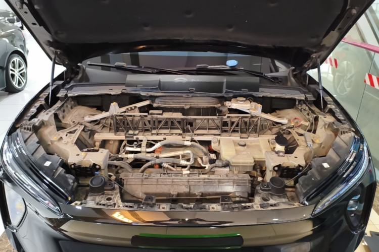 Used Nio ES6 2023 75 kWh Engine Bay