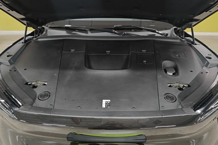Used Nio ES6 2023 75 kWh Engine Bay