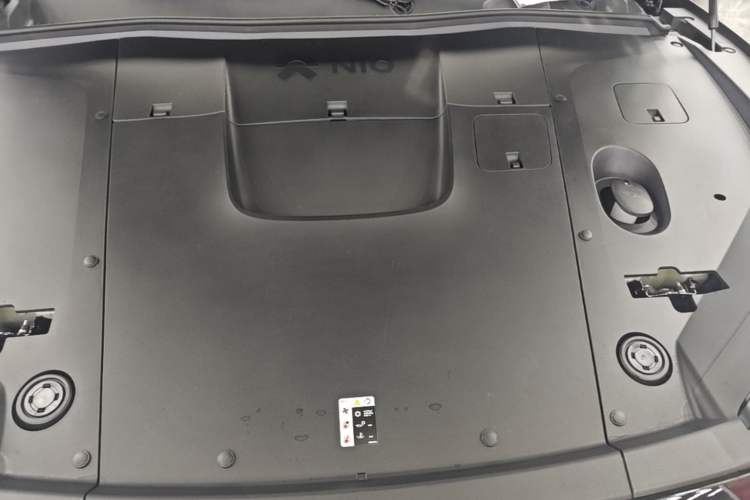 Used Nio ES6 2023 75 kWh Engine Bay
