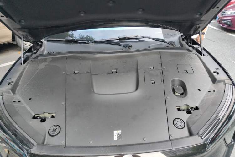 Used Nio ES6 2023 75 kWh Engine Bay