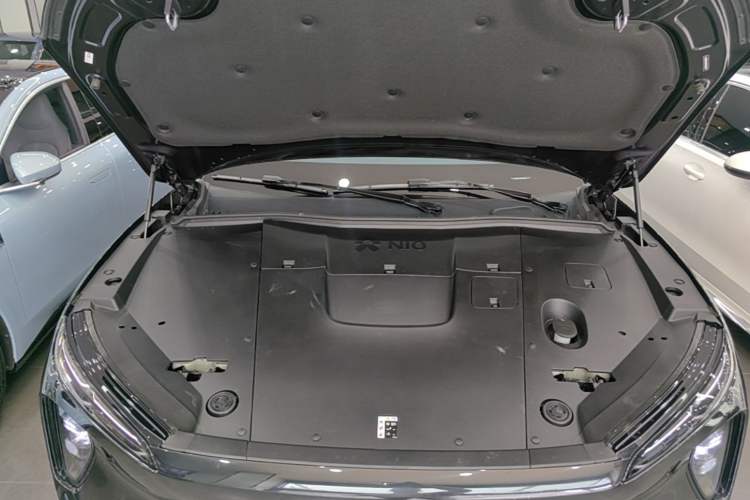 Used Nio ES6 2023 75 kWh Engine Bay
