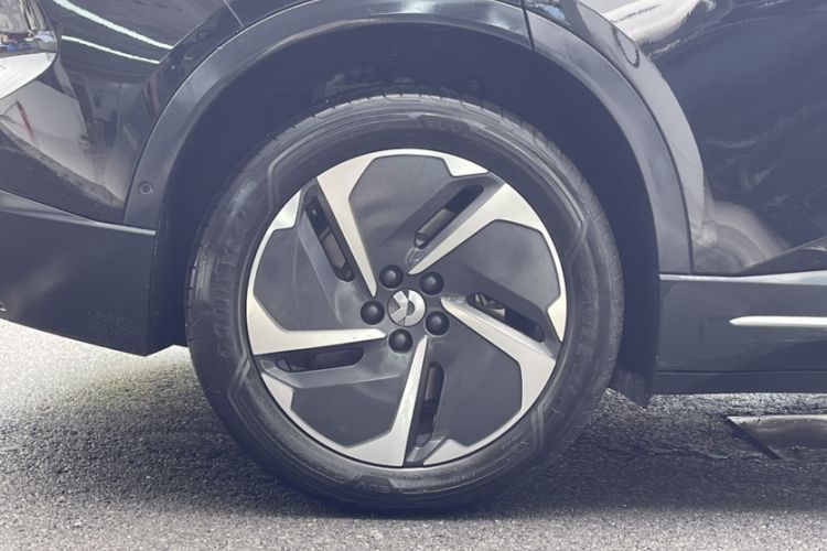 Used Nio ES6 2023 75 kWh Exterior 1