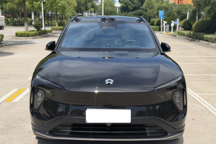 Used Nio ES6 2023 75 kWh Exterior 1