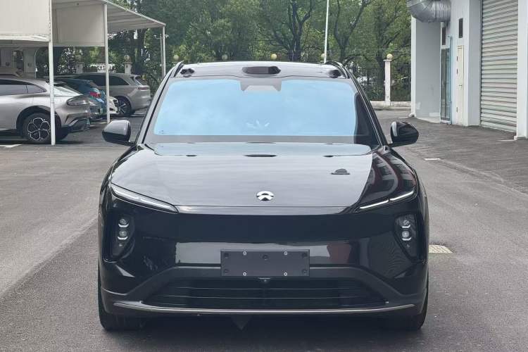 Used Nio ES6 2023 75 kWh Exterior 1