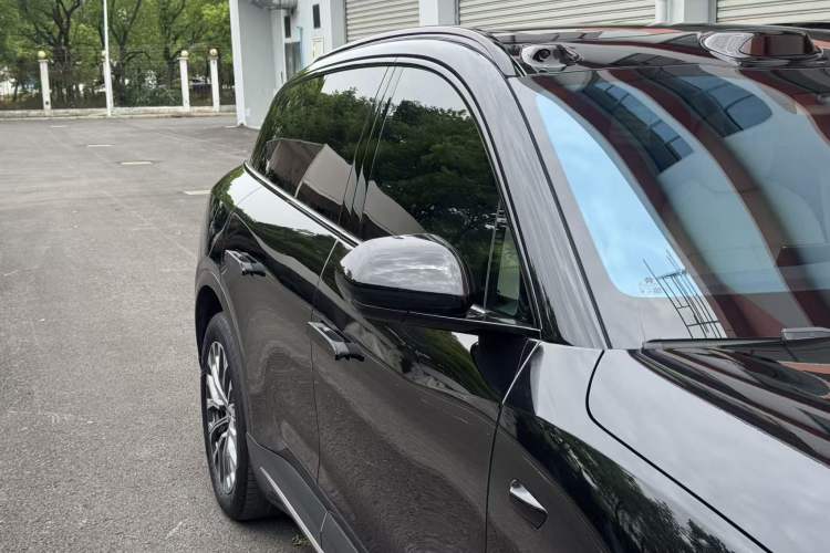 Used Nio ES6 2023 75 kWh Exterior 3